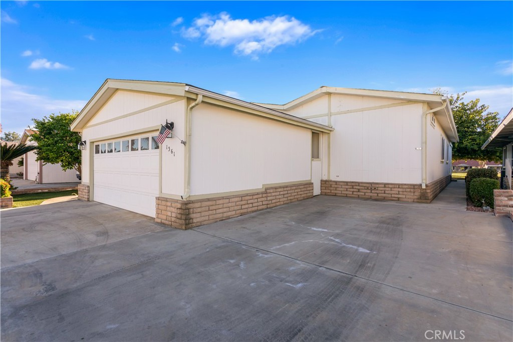 1361 Lodgepole Drive