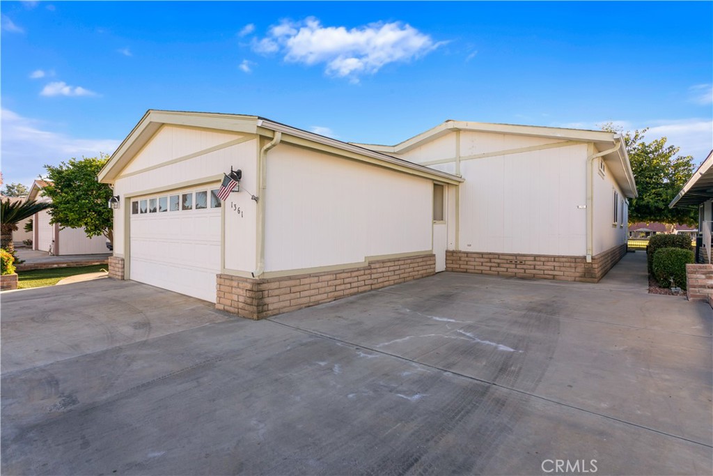 1361 Lodgepole Drive