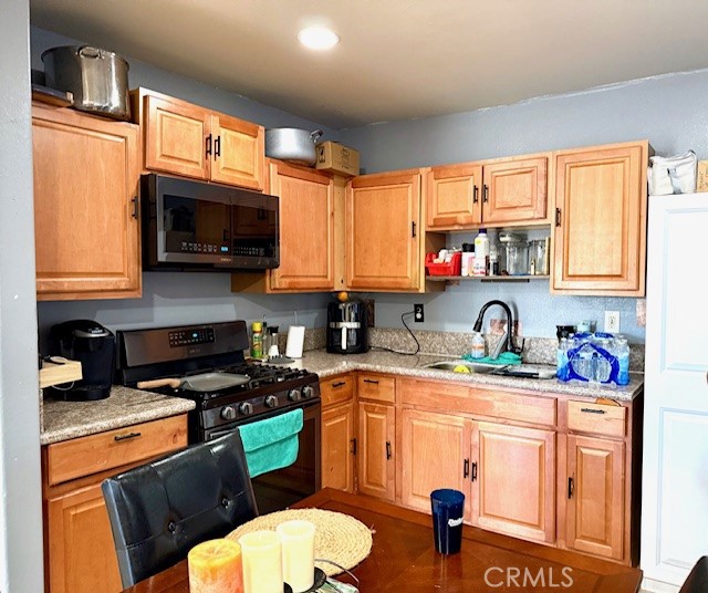 3968 3970 S Hobart Boulevard