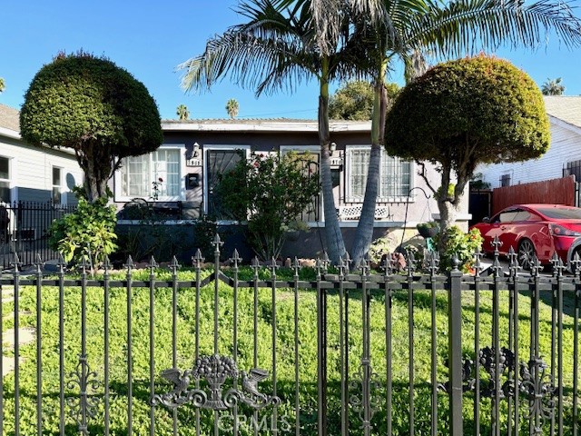 3968 3970 S Hobart Boulevard