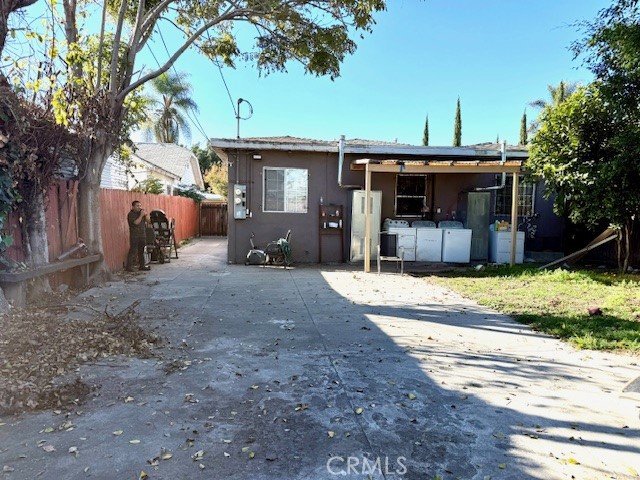 3968 3970 S Hobart Boulevard