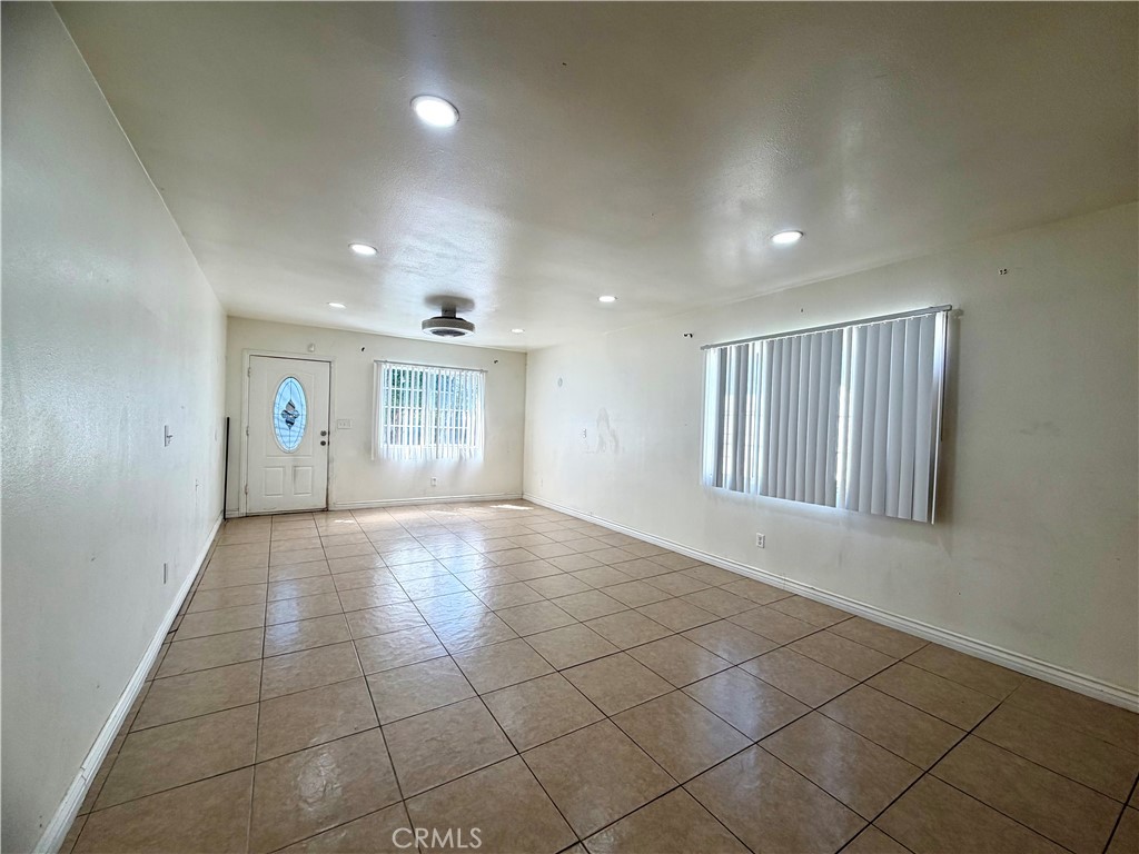 3968 3970 S Hobart Boulevard