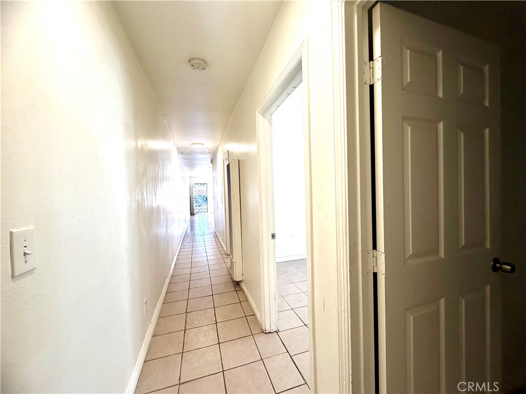 3968 3970 S Hobart Boulevard