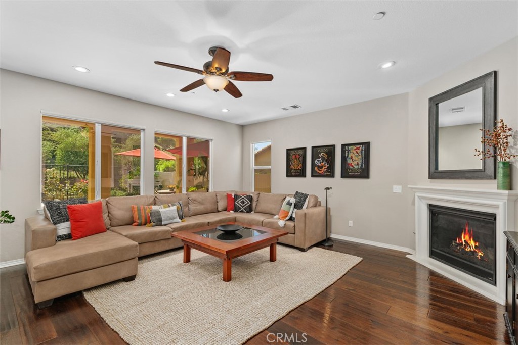 44161 Nighthawk Pass. Temecula