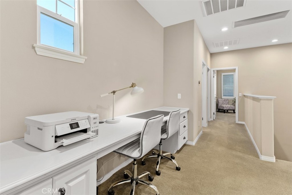 44161 Nighthawk Pass. Temecula