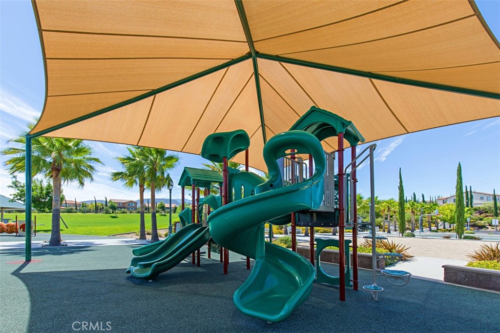 44161 Nighthawk Pass. Temecula