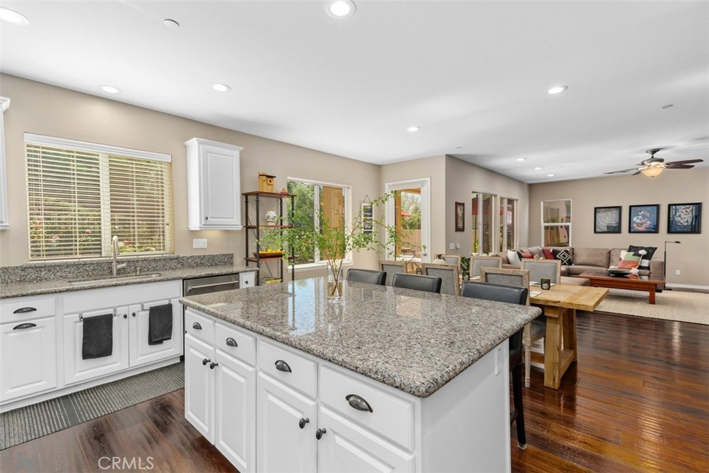 44161 Nighthawk Pass. Temecula