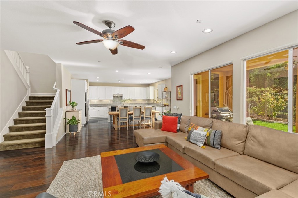 44161 Nighthawk Pass. Temecula