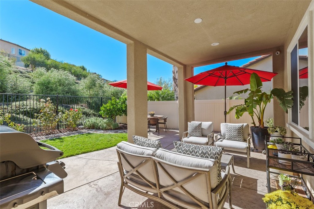 44161 Nighthawk Pass. Temecula