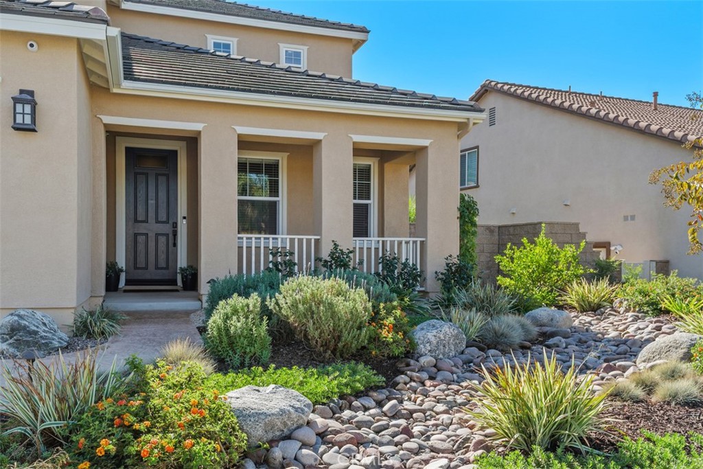 44161 Nighthawk Pass. Temecula