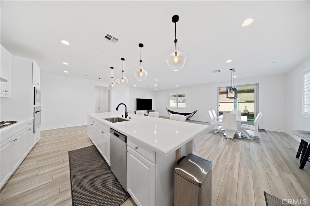 32587 Cert Street