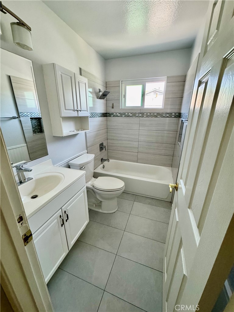 4638 Via Vista Cir. Huntington Beach