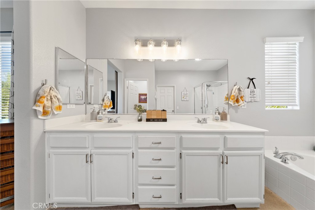 31598 Summerfield Lane