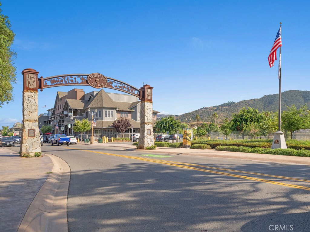 31598 Summerfield Lane