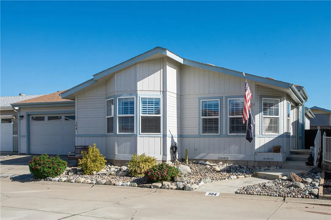27250 Murrieta Unit 304