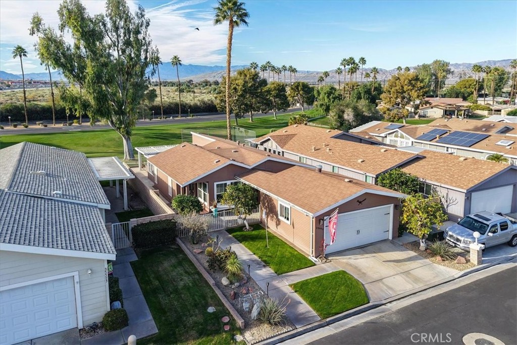 35493 Sand Rock