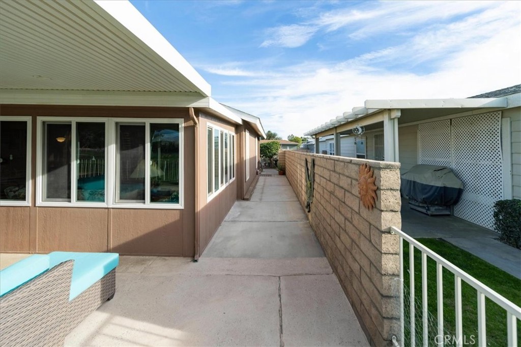 35493 Sand Rock