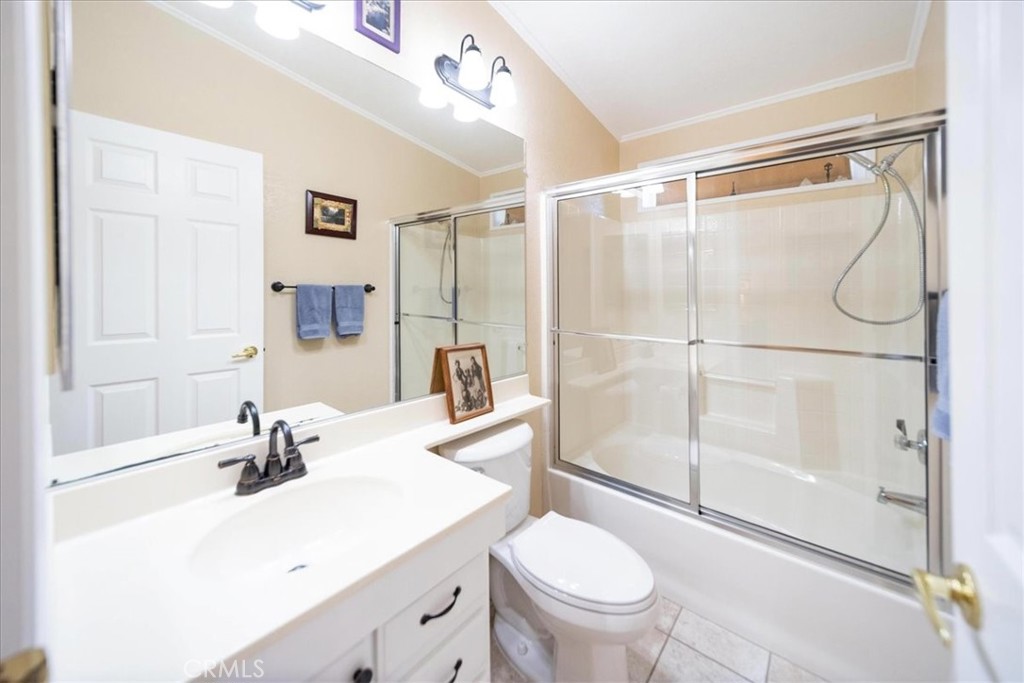 35493 Sand Rock