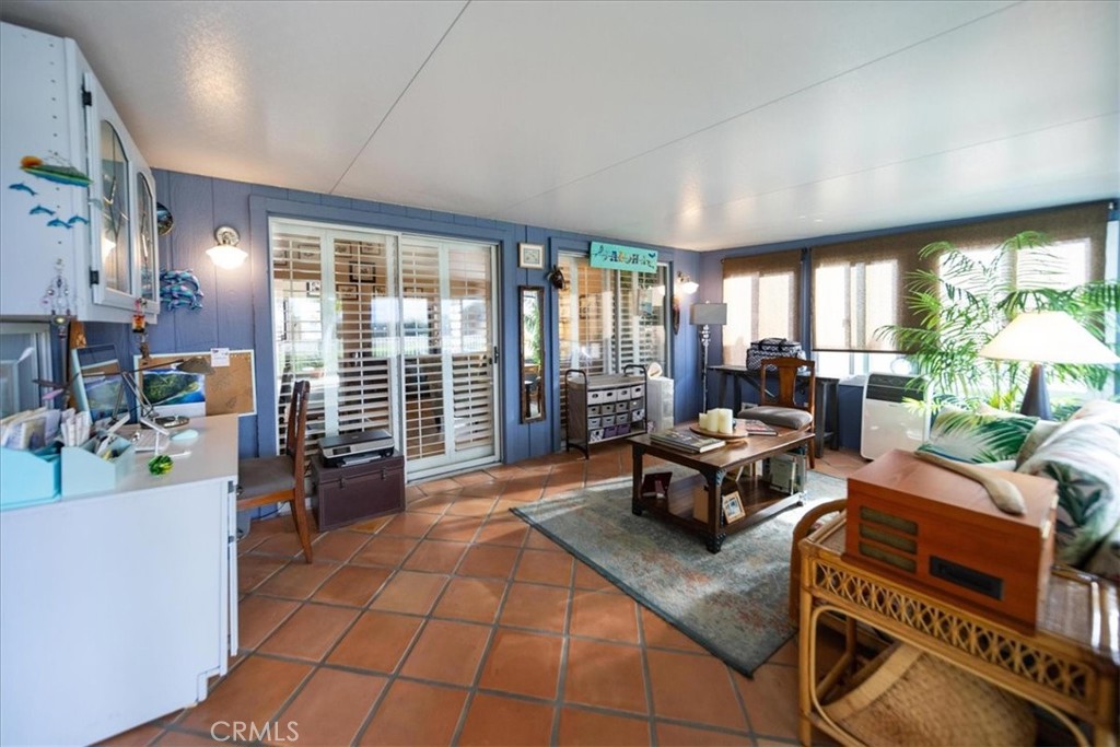 35493 Sand Rock
