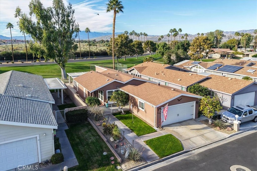 35493 Sand Rock