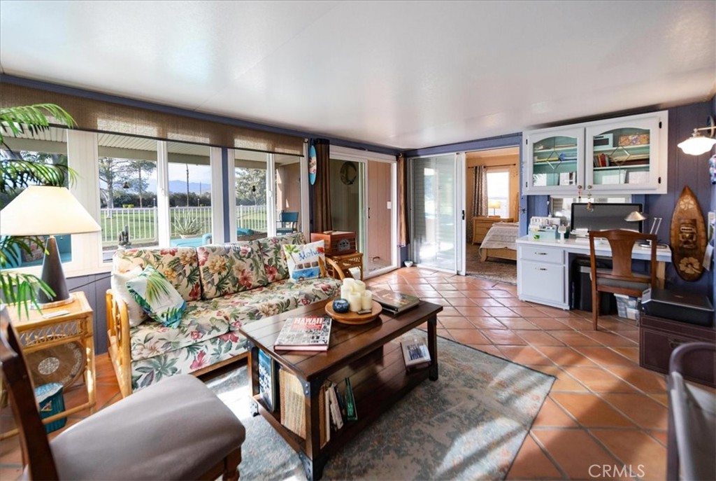35493 Sand Rock