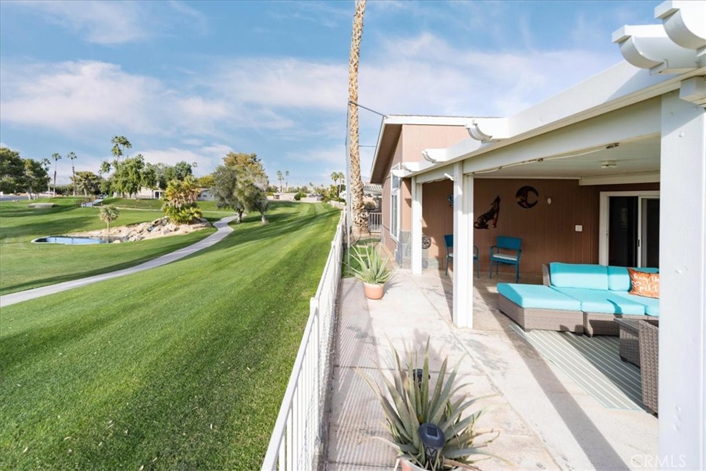 35493 Sand Rock