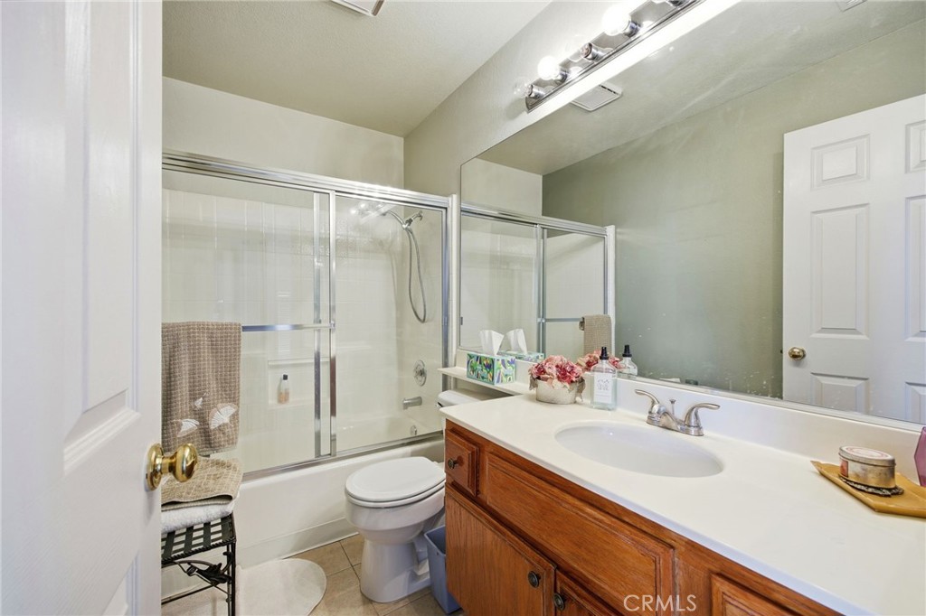 2131 Almeria Street 102