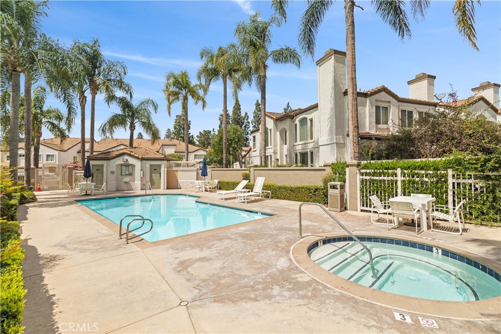 2131 Almeria Street 102