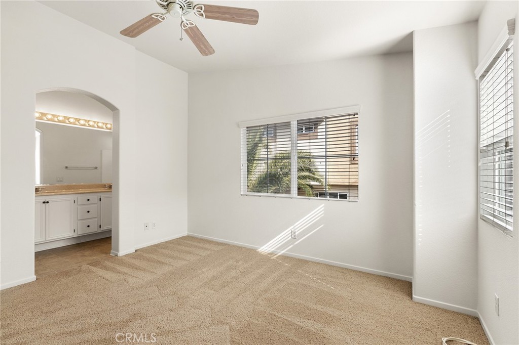 25218 Unit 3 Crest Haven