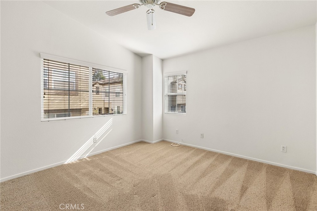 25218 Unit 3 Crest Haven