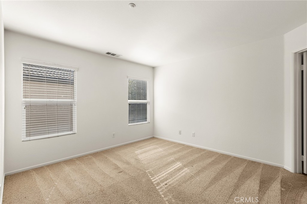 25218 Unit 3 Crest Haven