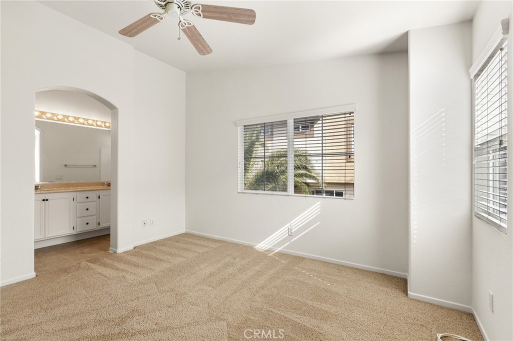 25218 Unit 3 Crest Haven