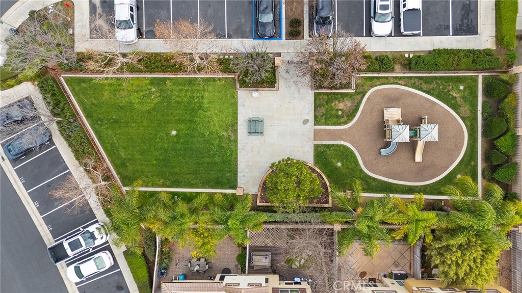 25218 Unit 3 Crest Haven