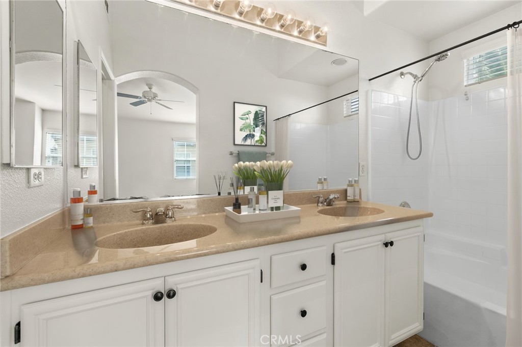 25218 Unit 3 Crest Haven