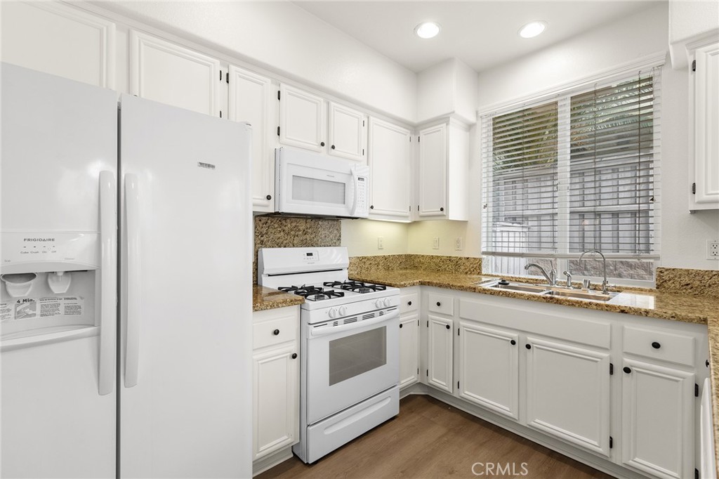 25218 Unit 3 Crest Haven