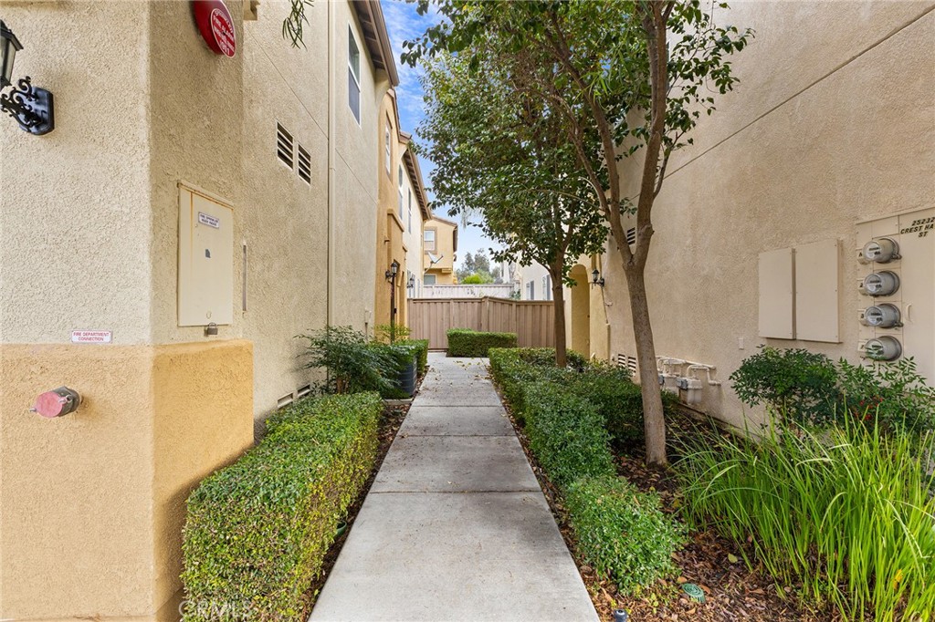 25218 Unit 3 Crest Haven