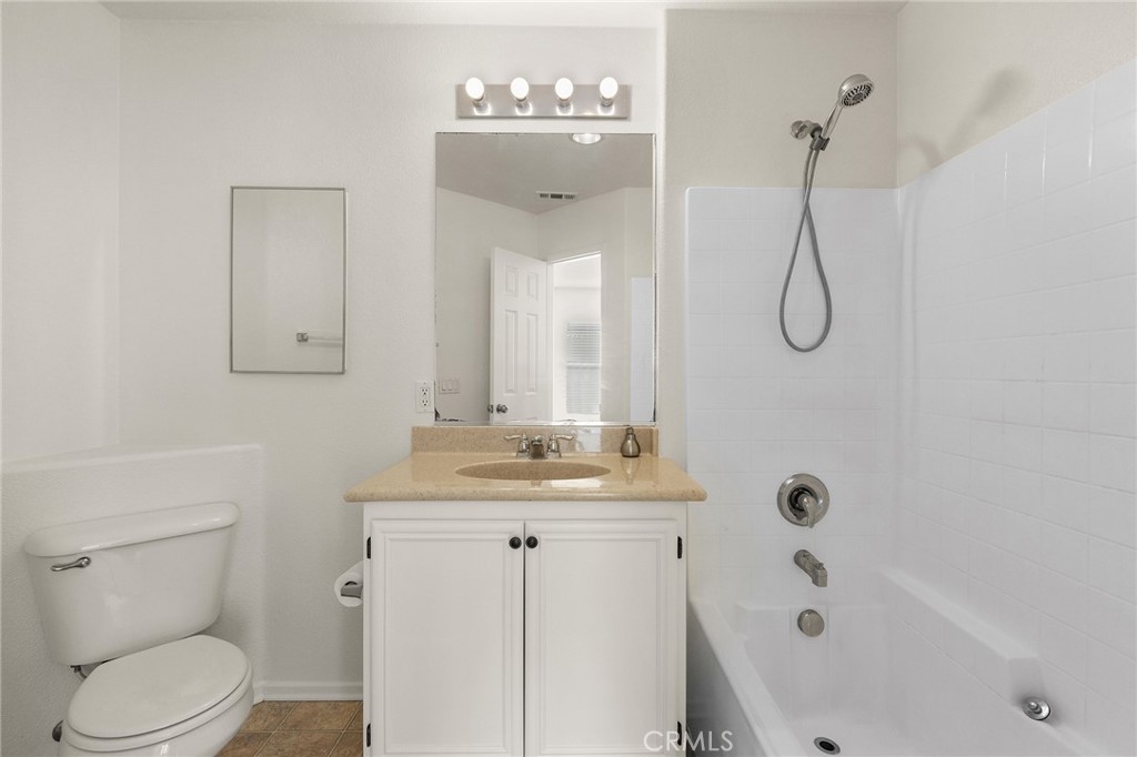 25218 Unit 3 Crest Haven