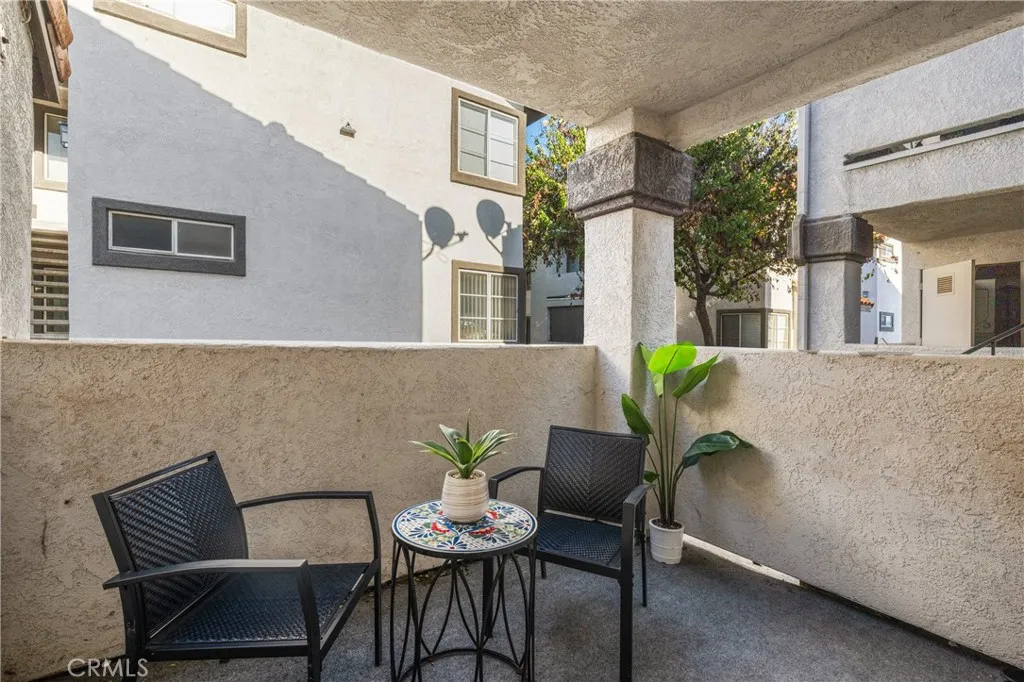 16377 Lakeshore Unit 6k