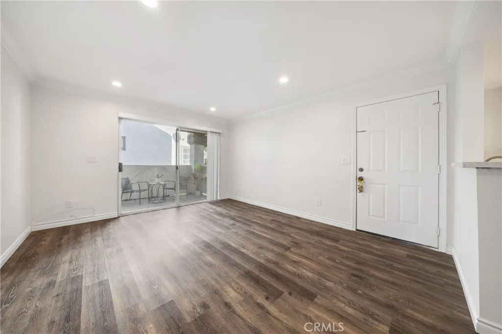 16377 Lakeshore Unit 6k