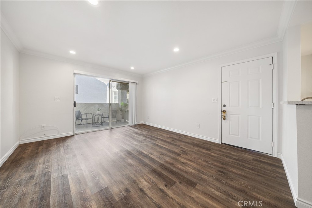 16377 Lakeshore 6K