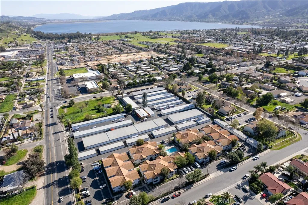 16377 Lakeshore Unit 6k