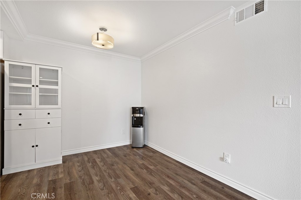 16377 Lakeshore 6K