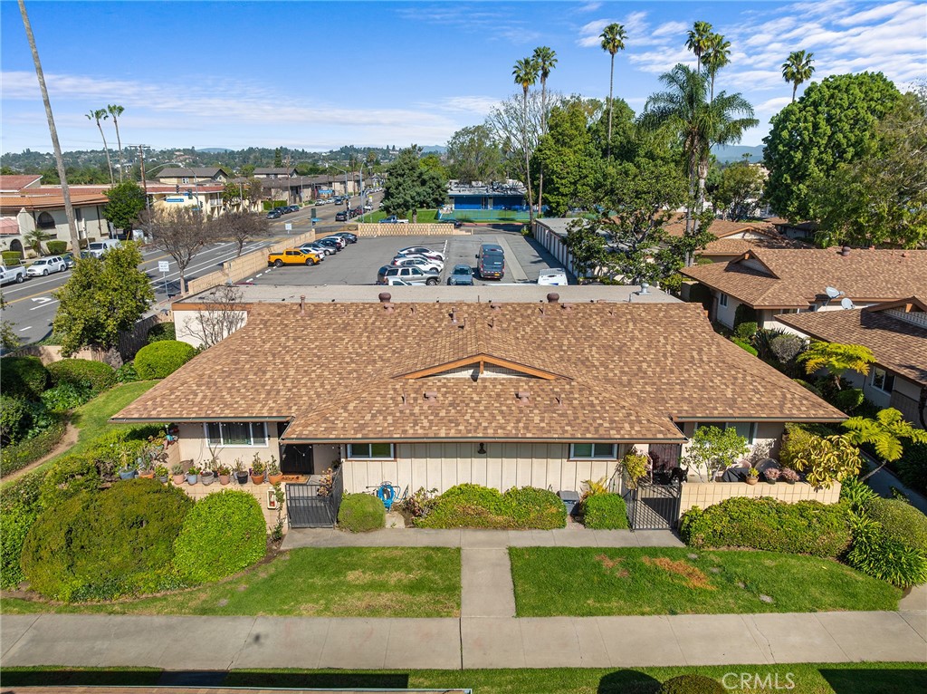 1740 E Commonwealth Avenue 101