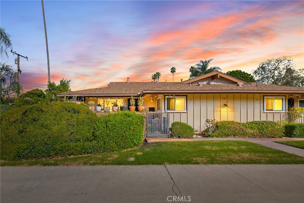 1740 E Commonwealth Avenue 101