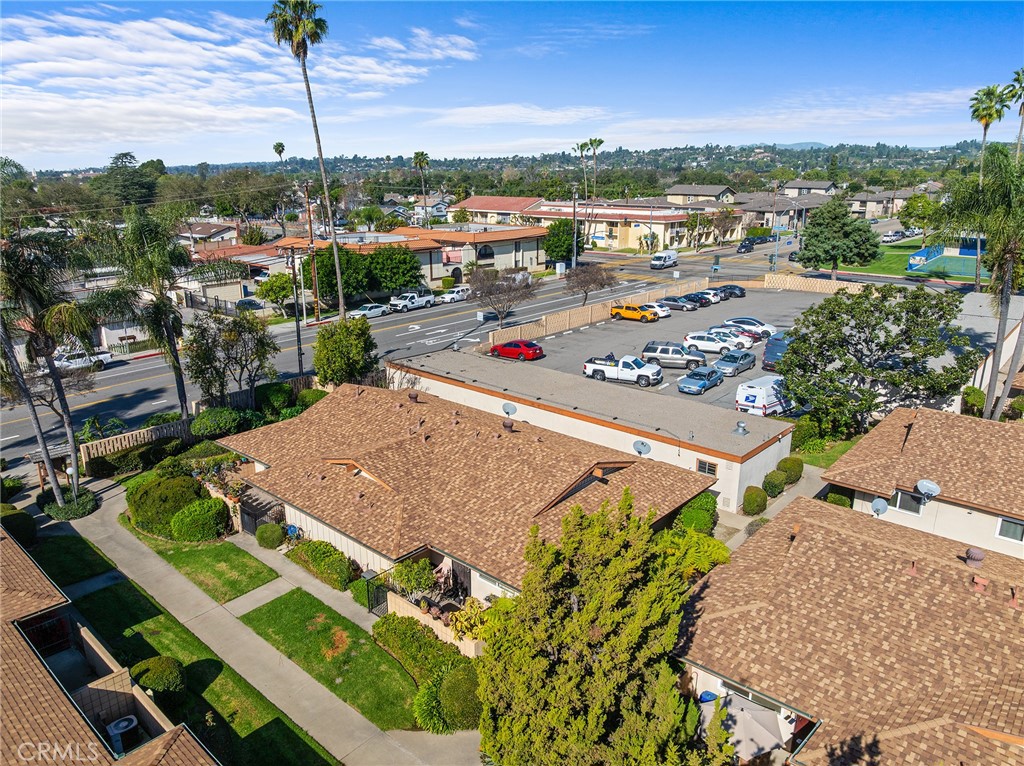 1740 E Commonwealth Avenue 101