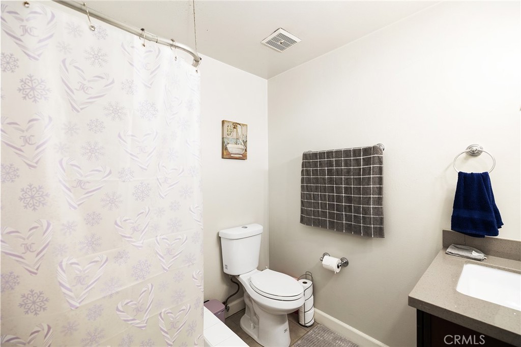 1740 E Commonwealth Avenue 101