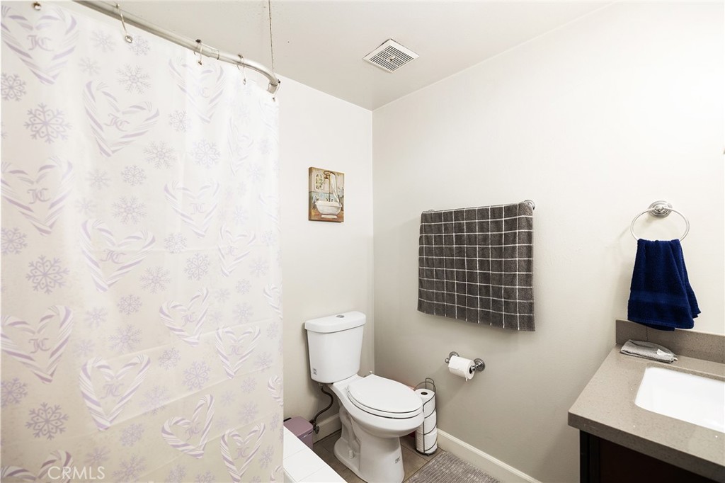 1740 E Commonwealth Avenue 101