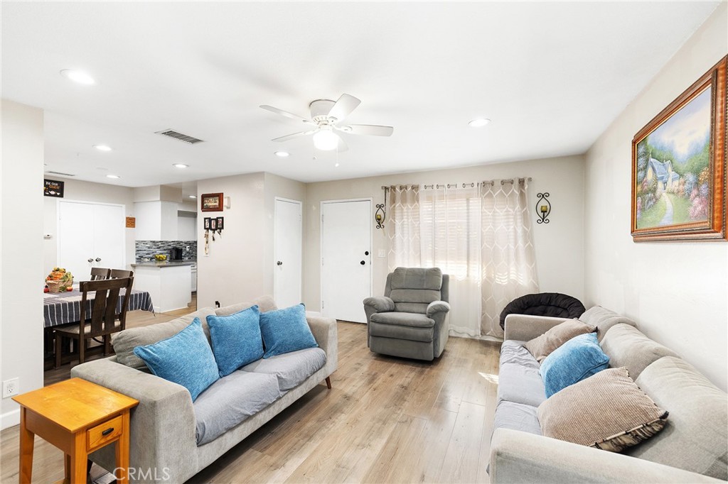 1740 E Commonwealth Avenue 101