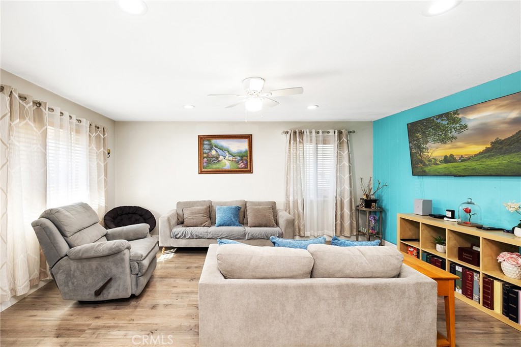 1740 E Commonwealth Avenue 101