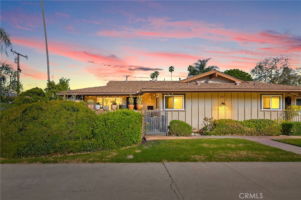 1740 E Commonwealth Avenue 101